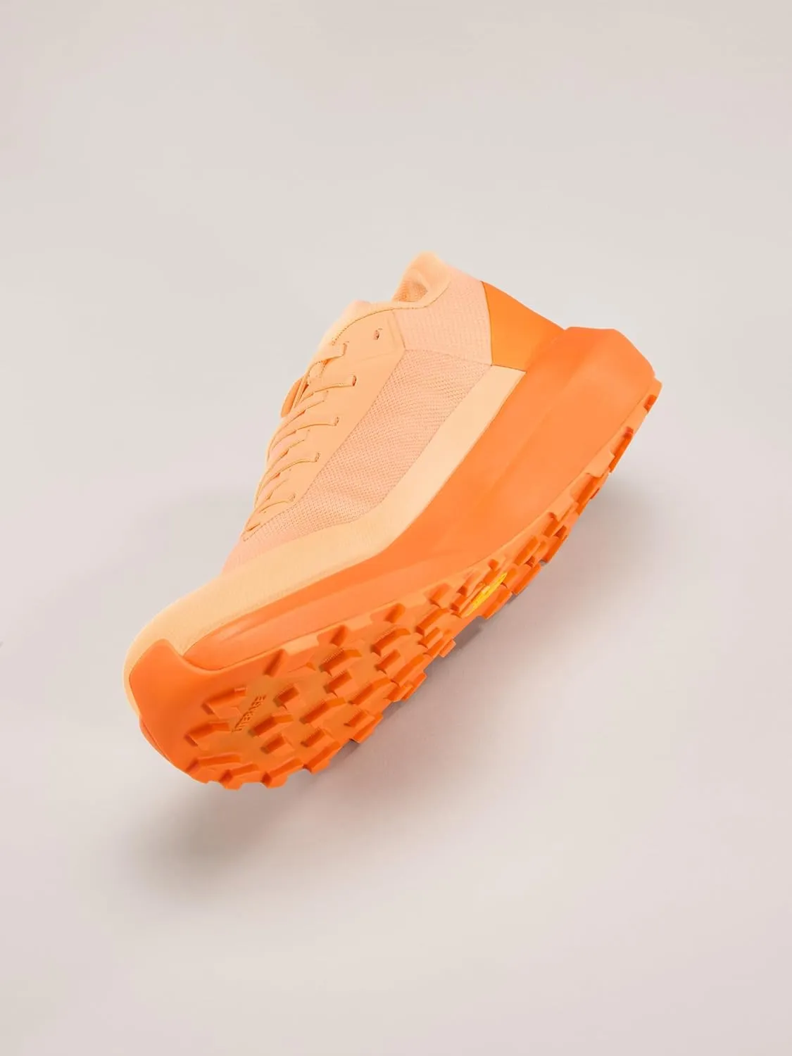 Arc'teryx Women's Norvan LD 4 - Lightweight Mountain Running Shoes for Women, Long Distance Running Shoes for All Terrains