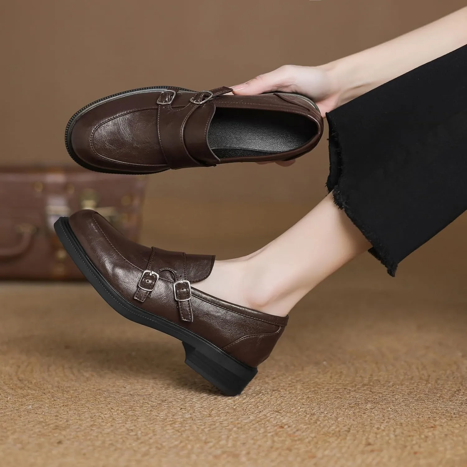 Elegant Round Toe Slip On Pumps Flat Heel Loafers for Women