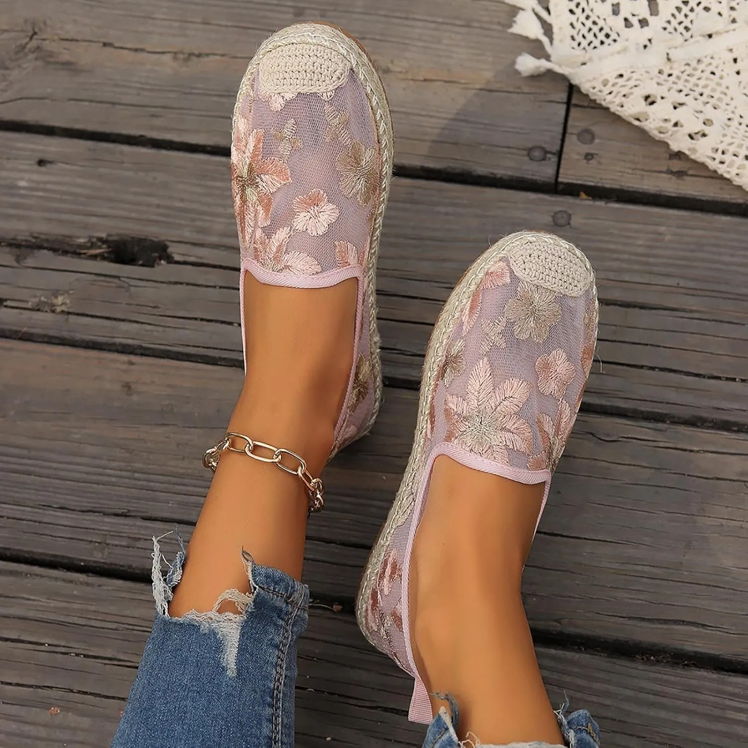 Espadrille Loafers Women Mesh Embroidered Floral Closed Toe Classic Casual Shoes Party Bridal Shoes Summer Dress Sandals