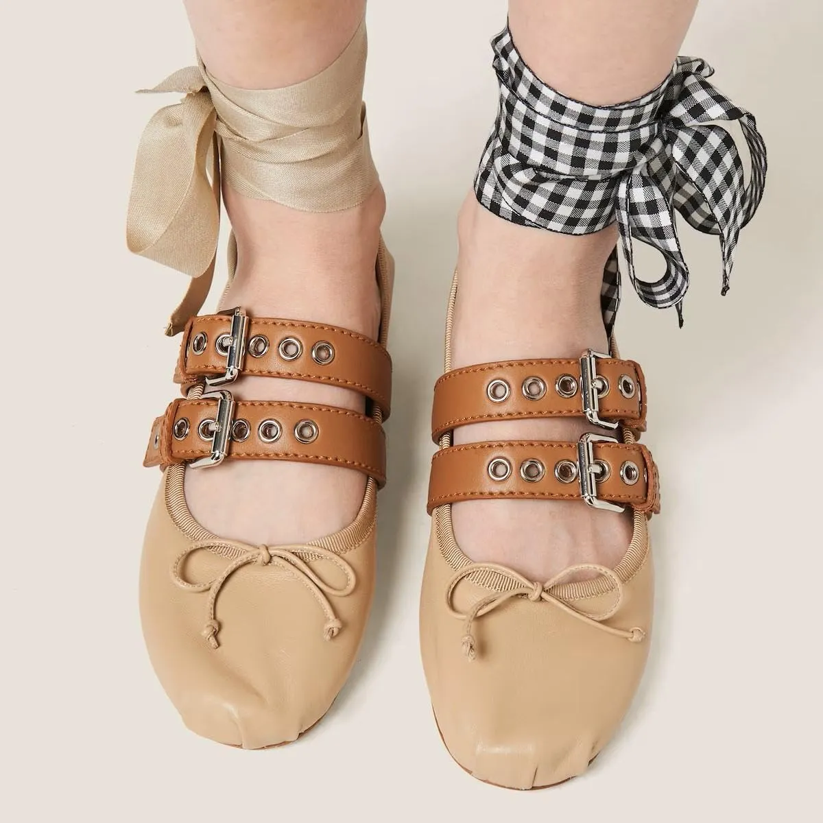 heelchic Ballet Flats Shoes for Women with Strap, Closed Round Toe Womens Ballerina Flats Comfortable Slip On Mary Jane Flats
