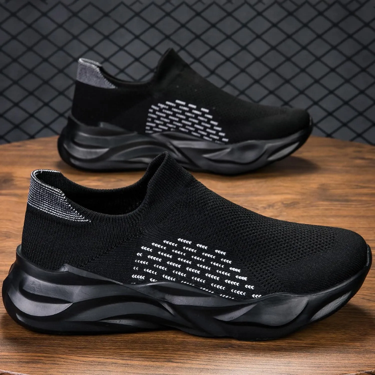 Men Sneakers Flying Weaver Mesh Large Size Elastic Socks Shoes Casual Sports Breathable Thick Sneaker Boots for Men Work