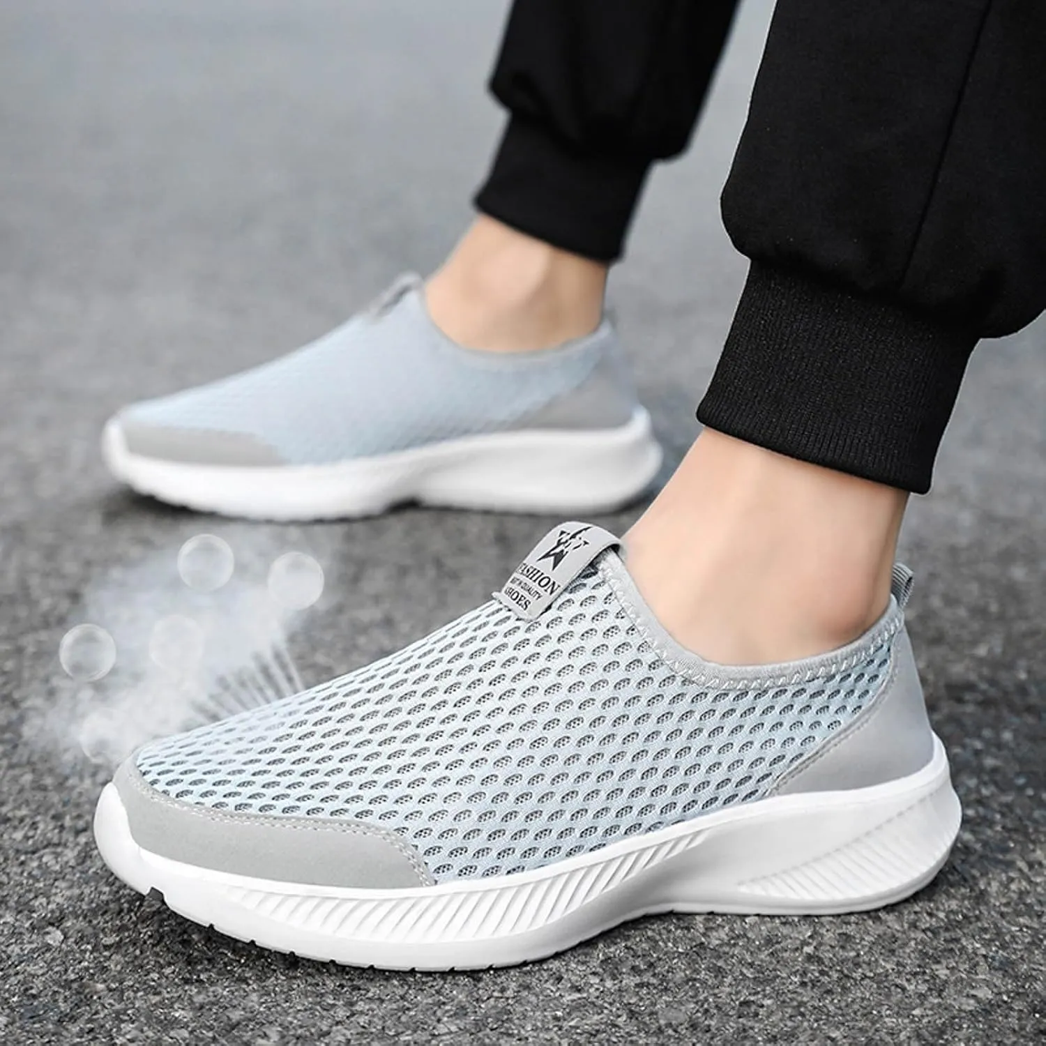 Men Sports Shoes Fashion New Pattern Simple Solid Color Slip On Flat Bottom Comfortable Sneaker Shoe Rack for Men