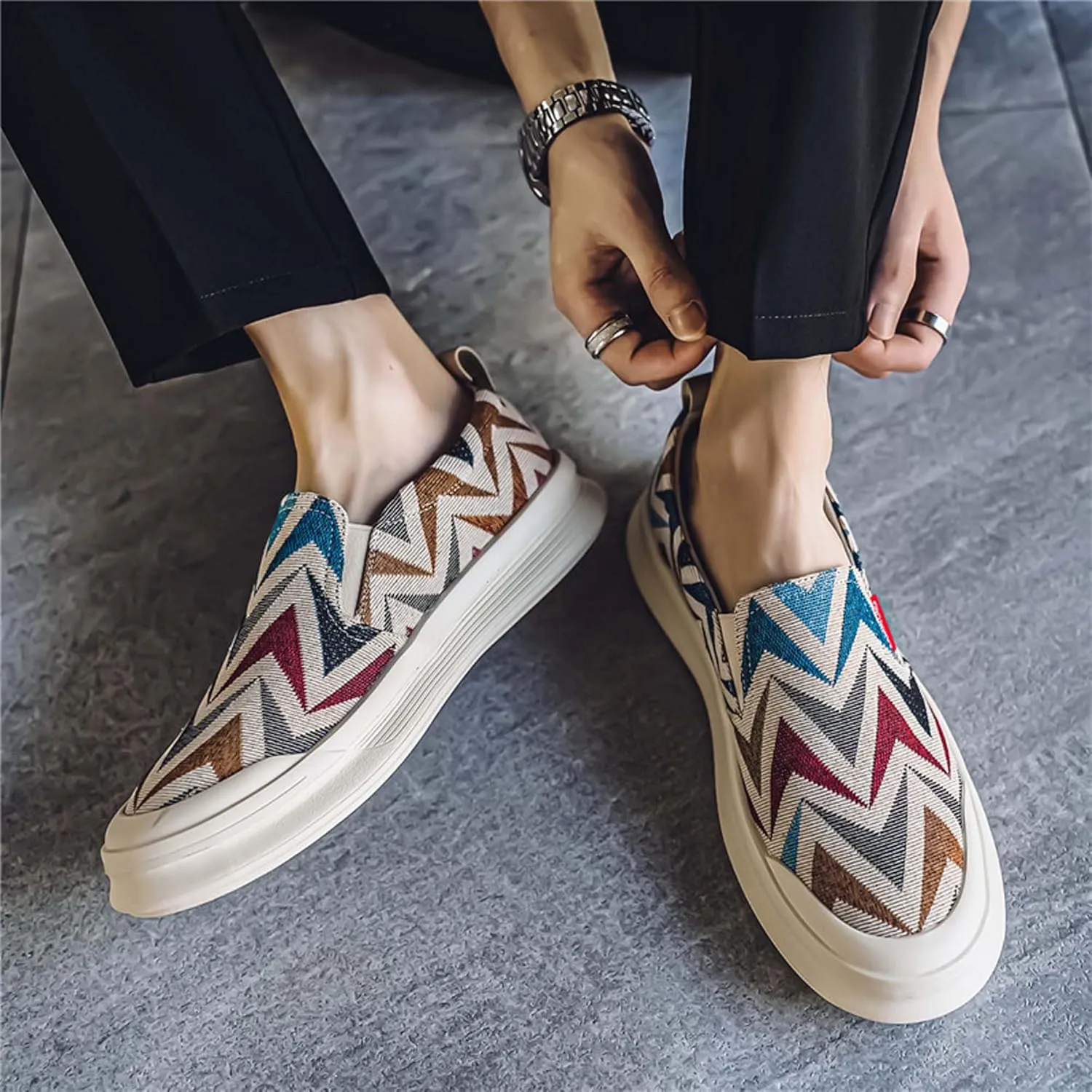 Men's Casual Walking Shoes Fashion Sneakers Breathable Mesh Casual Shoes Slip Driving Shoes Outdoor Jogging Walking Shoes