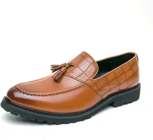 Men's Fashion Tassel Low Heel Leather Loafers Comfort Round Toe Lug Sole Slip-On Casual Shoes Business Office Non-Slip Dress Shoes