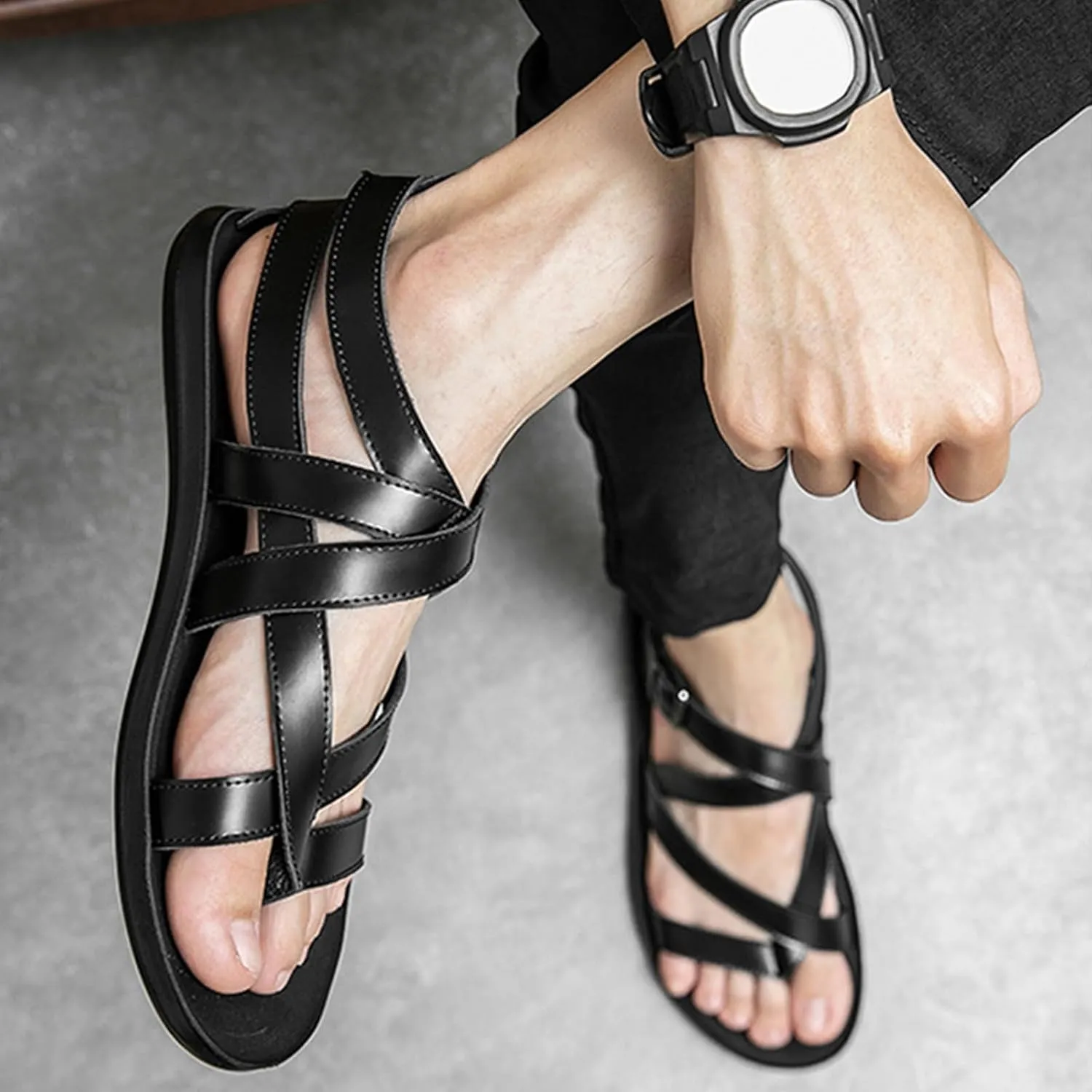 Men's Genuine Leather Thong Roman Sandals Round Open Toe Strappy Non Slip Flat Gladiator Sandals Casual Summer Outdoor Beach Fishermans