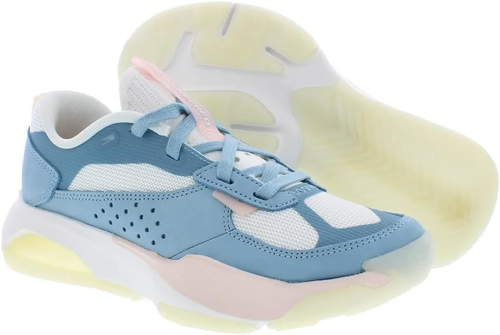 Nike Womens Jordan Air 200E Fitness Lifestyle Athletic and Training Shoes