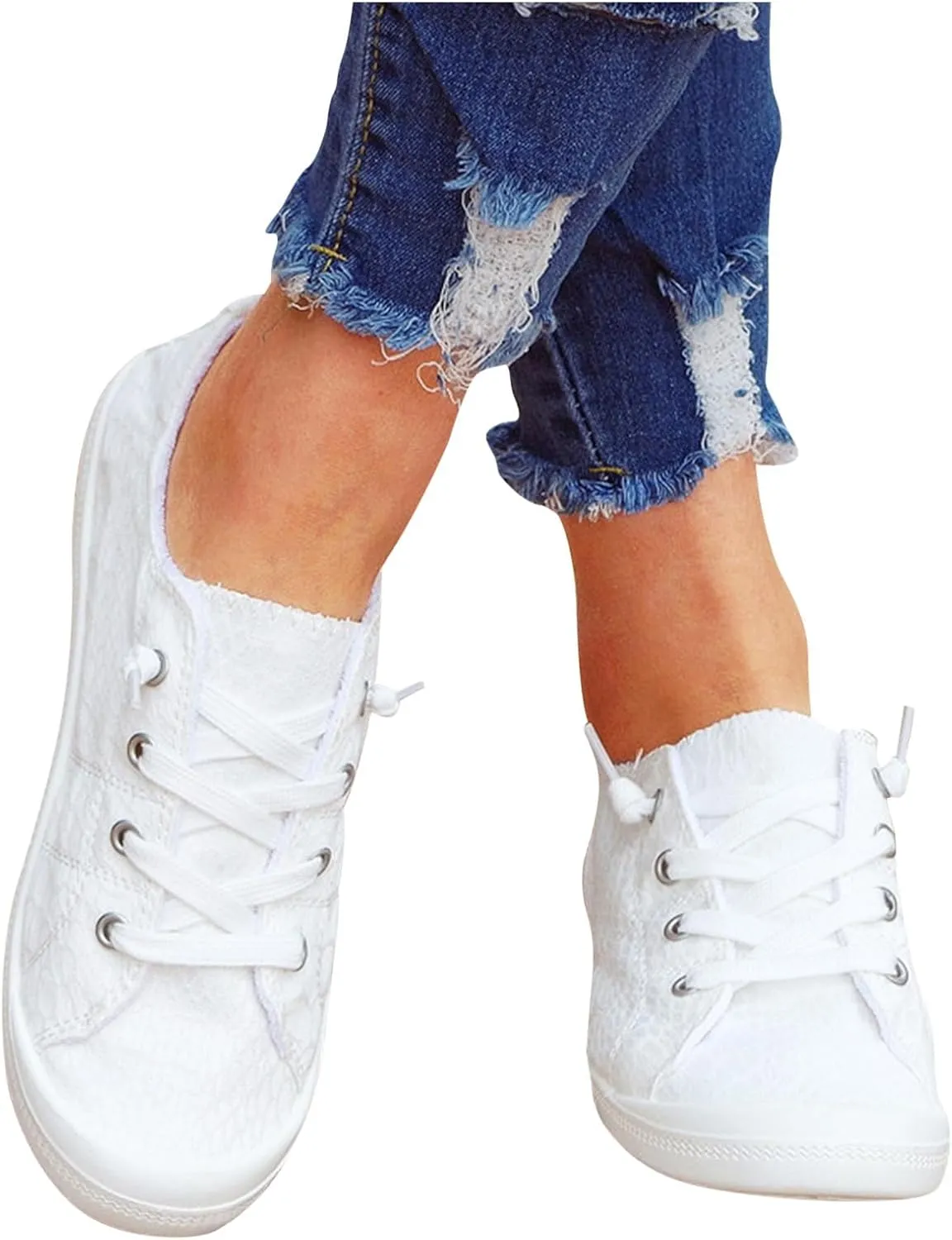 Walking Shoes for Women Slip On Canvas Sneakers Low Top Casual Walking Shoes Classic Comfortable Flat Fashion Shoes