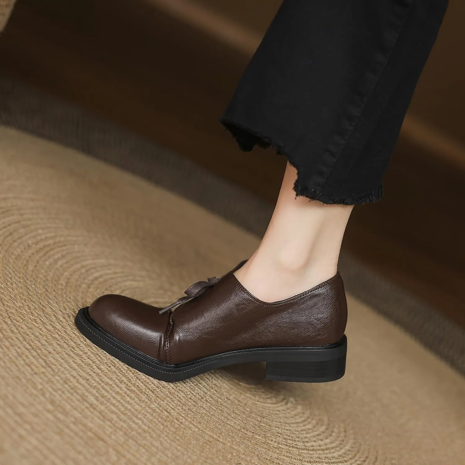 Women's Casual Slip On Flat Heel Loafers Round Toe Pumps with Solid Color
