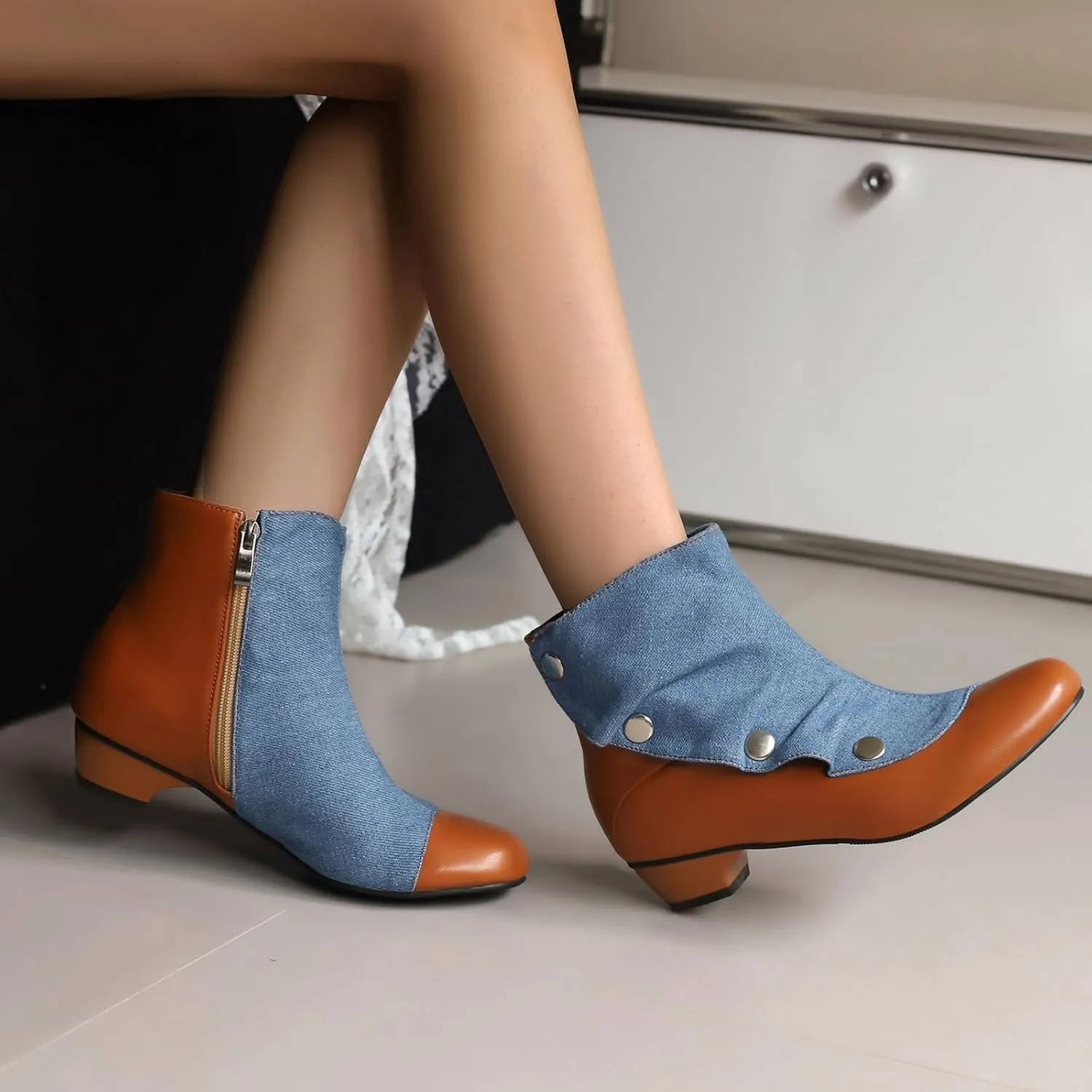 Women's Round Toe Ankle Boots with Mid Block Heel and Zipper